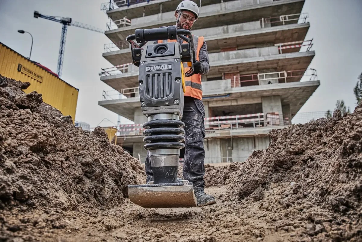 DeWalt POWERSHIFT aku nabijač DCPS660N — klasa 60 kg, 11,6 kN, bez baterije — slika 4 od 7