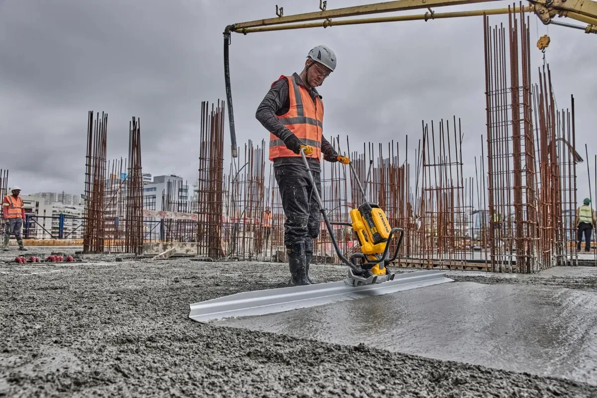 DeWalt POWERSHIFT aku vibro letva DCPS330N — do 7800 vibracija/min, bez baterije — slika 5 od 7