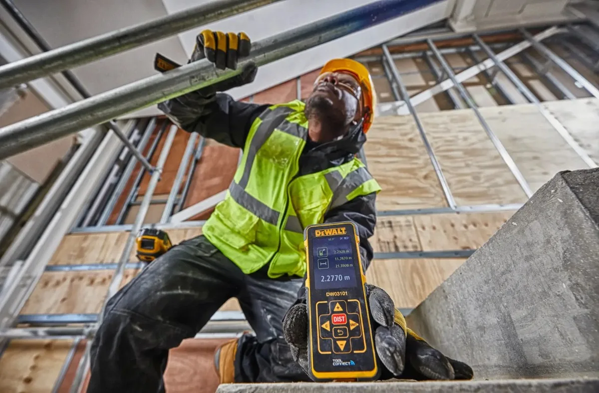DeWalt laserski daljinomjer DW03101 — 100 m, Bluetooth — slika 2 od 5