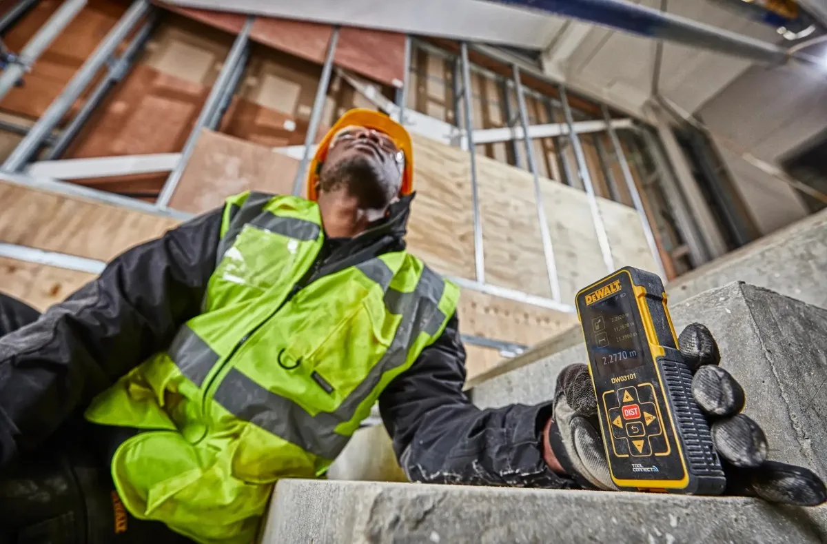 DeWalt laserski daljinomjer DW03101 — 100 m, Bluetooth — slika 5 od 5