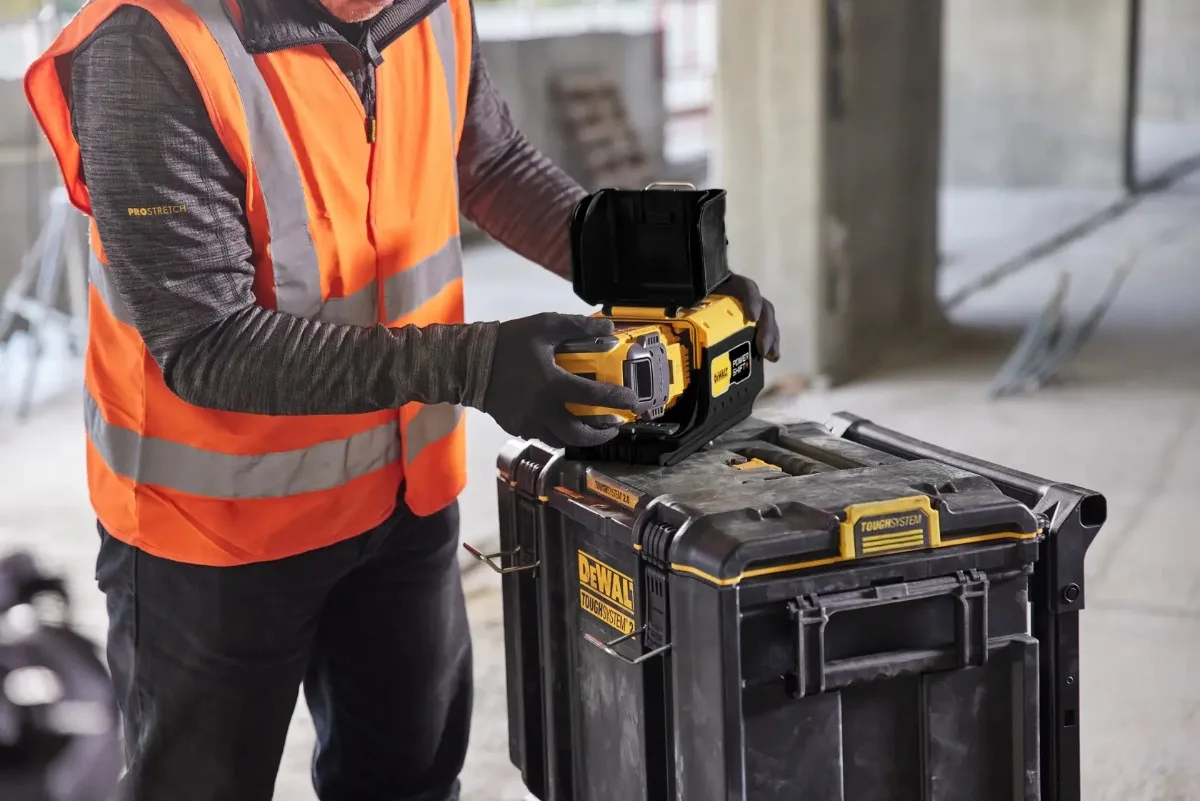 DeWalt adapter DCAFVPS — FLEXVOLT baterije za POWERSHIFT strojeve — slika 5 od 5