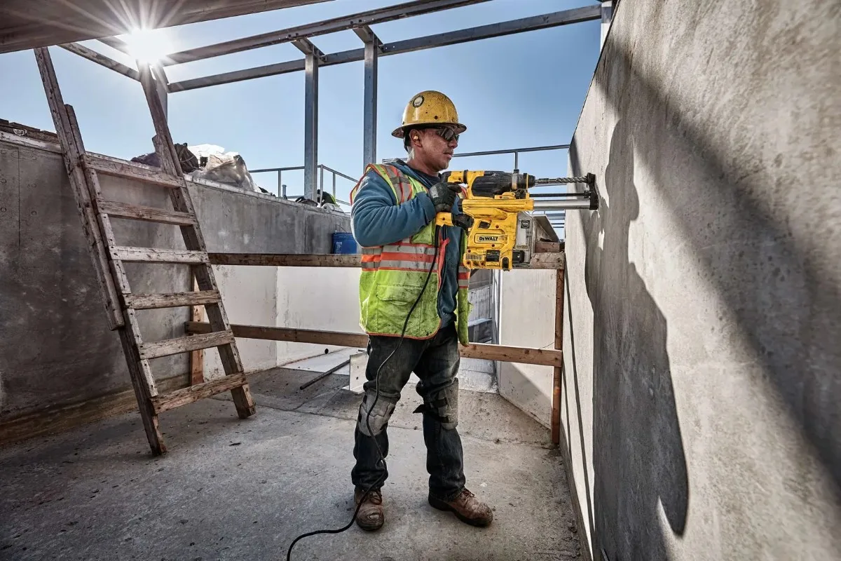 DeWalt kombinirani čekić D25333K SDS-plus — 950 W, 3,5 J, kovčeg — slika 5 od 6