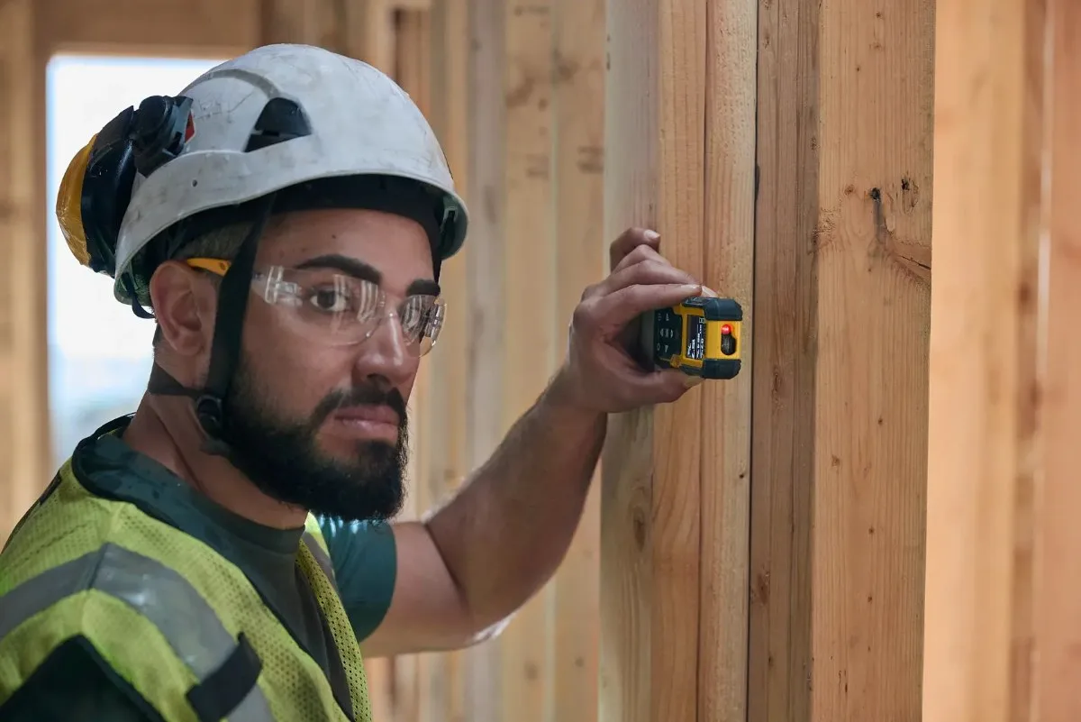 DeWalt laserski daljinomjer DWHT77200 — 60 m, ±1,5 mm, inklinometar — slika 4 od 4