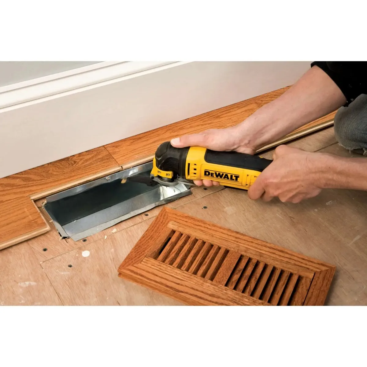 DeWalt multi alat DWE315KT — 300 W, pribor, TSTAK — slika 3 od 4