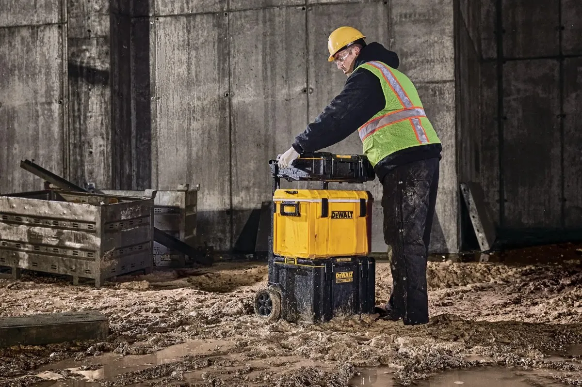 DeWalt ToughSystem 2.0 DS450 kutija s kotačima DWST83295-1 — IP65 — slika 3 od 3