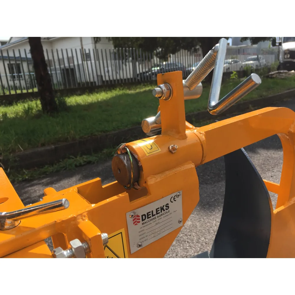 Jednobrazni plug za traktor DELEKS DP18 — slika 14 od 15