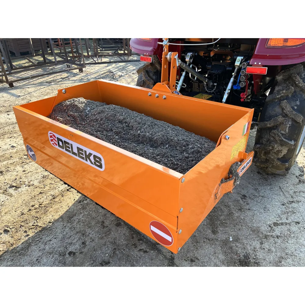 Transportni sanduk za traktor DELEKS BUCKET140 – 140 cm, ručno ili hidraulično istresanje — slika 9 od 15