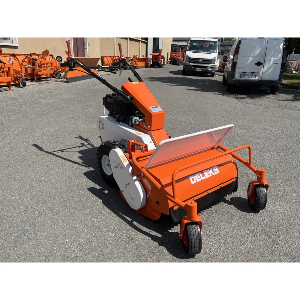 Samohodni malčer DELEKS SMART800 – 70 cm, na kotačima ili gusjenicama — slika 15 od 15