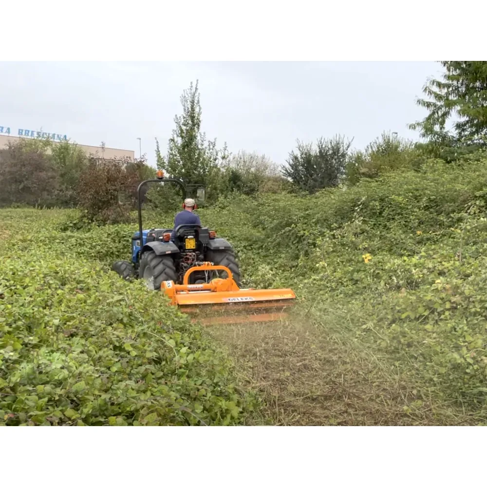 Malčer za traktor s bočnim pomakom DELEKS LEOPARD180 SP i SPH – 185 cm — slika 6 od 15