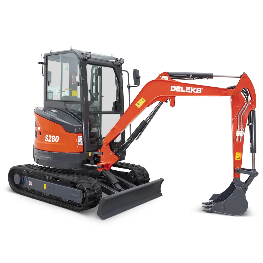 Mini bager DELEKS S280CK – 2,8 t, dizelski motor Kubota, kompaktni stražnji dio (zero tail), s kabinom
