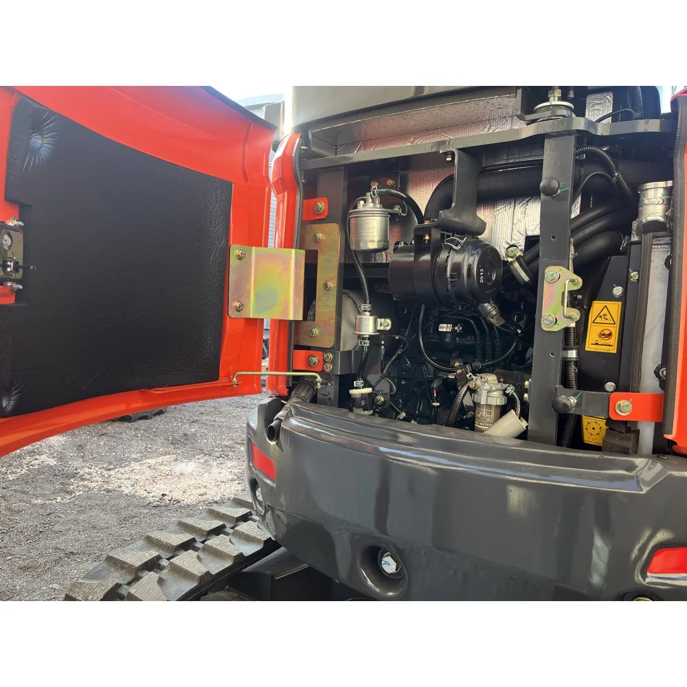Mini bager DELEKS S280CK – 2,8 t, dizelski motor Kubota, kompaktni stražnji dio (zero tail), s kabinom — slika 9 od 15
