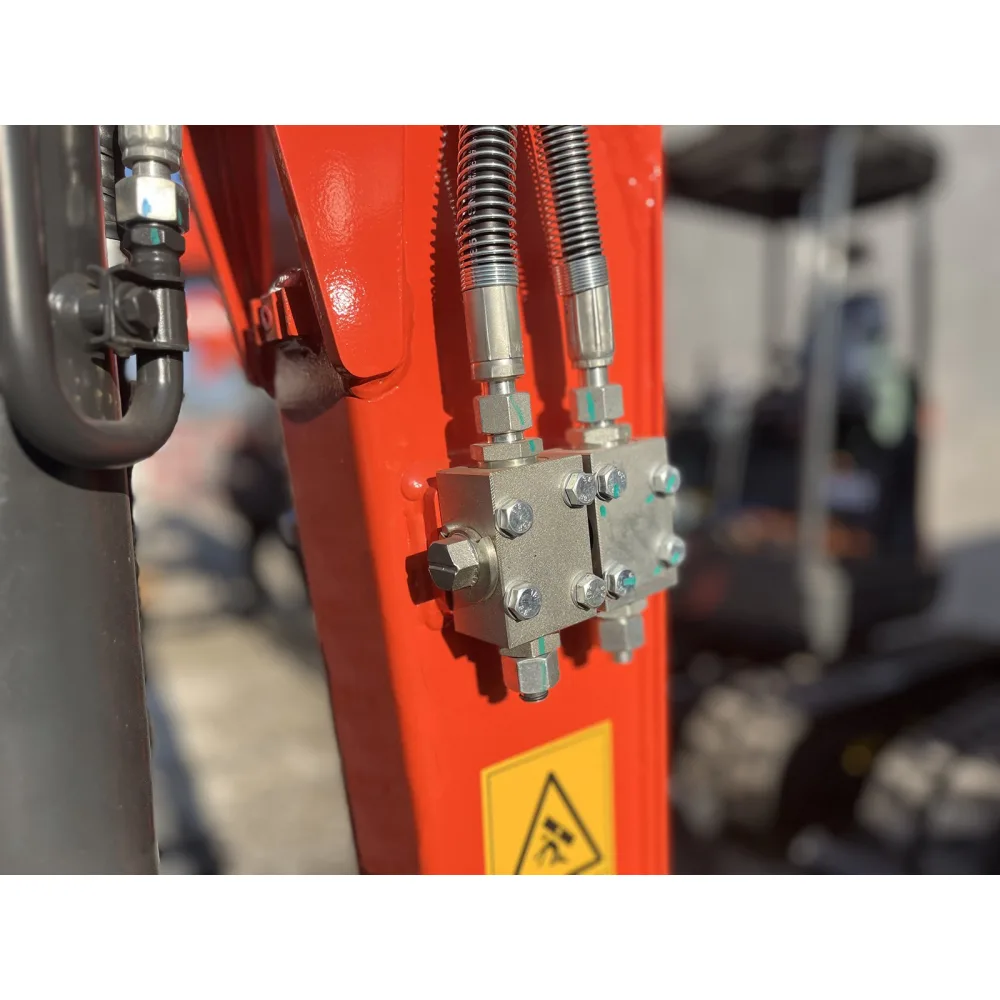 Mini bager DELEKS S280CK – 2,8 t, dizelski motor Kubota, kompaktni stražnji dio (zero tail), s kabinom — slika 12 od 15