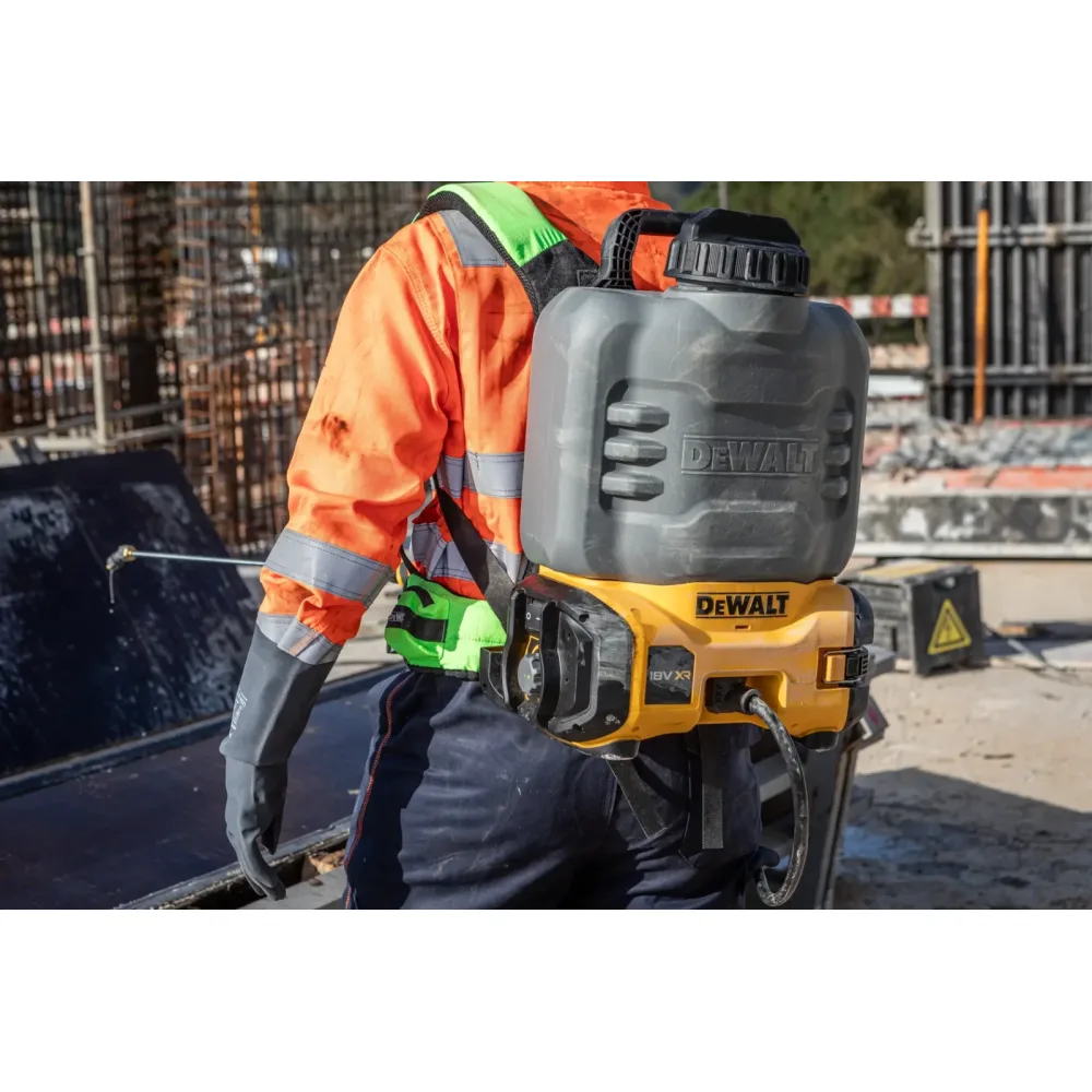 DeWalt aku prskalica za beton DCCS1100N 18 V XR — naprtnjača, bez baterije — slika 7 od 8