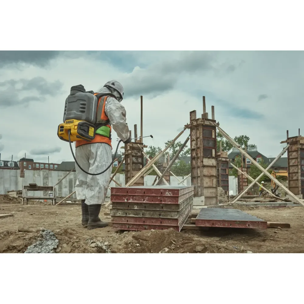 DeWalt aku prskalica za beton DCCS1100N 18 V XR — naprtnjača, bez baterije — slika 4 od 8