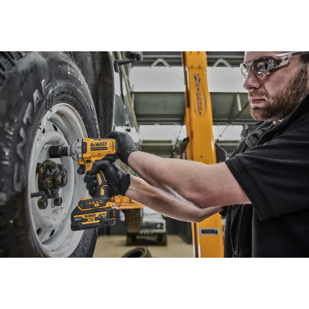 DeWalt aku udarni ključ DCF891N 18 V XR — 1/2", 812 Nm, bez baterije — slika 4 od 8