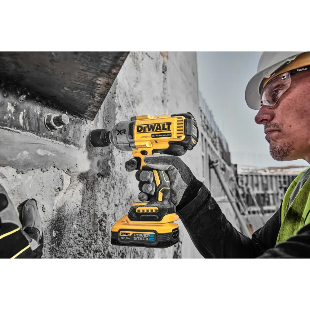 DeWalt aku udarni ključ DCF900H2T 18 V XR — 1/2", 1898 Nm, 2 × 5,0 Ah POWERSTACK, TSTAK — slika 5 od 7