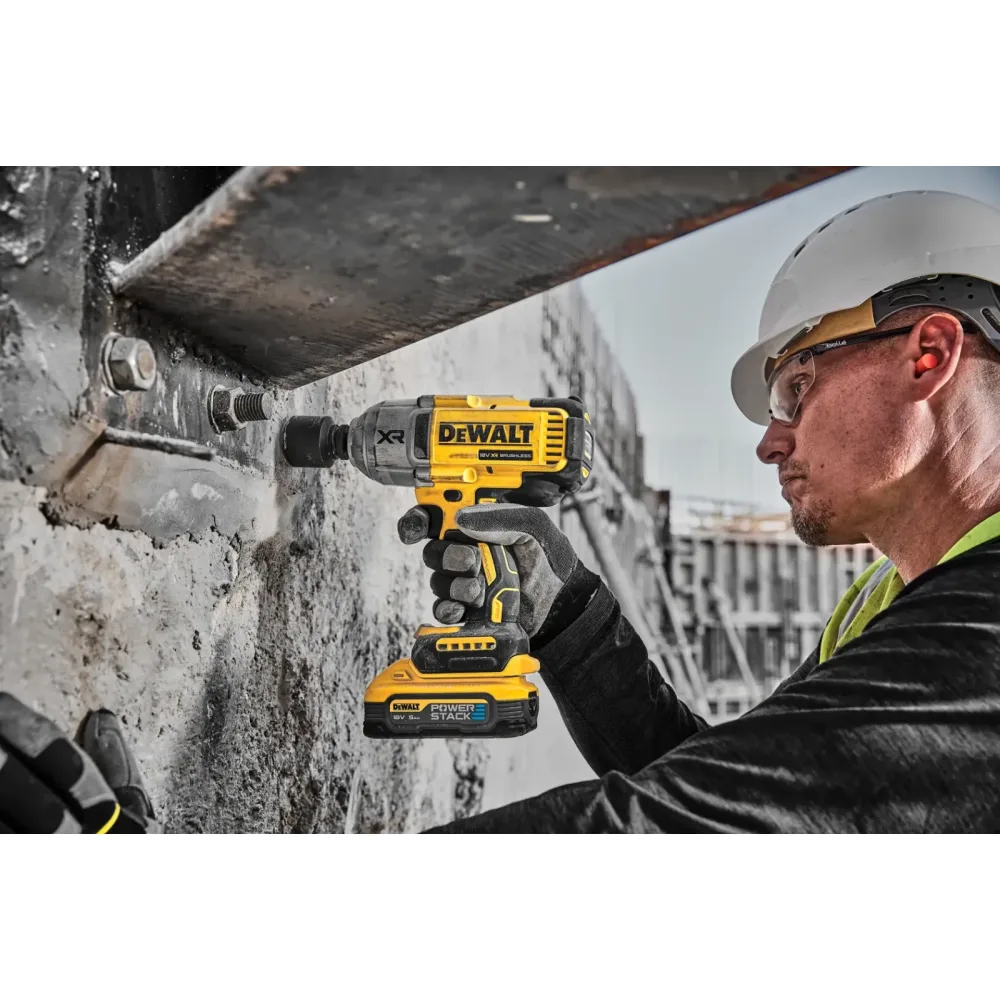 DeWalt aku udarni ključ DCF900H2T 18 V XR — 1/2", 1898 Nm, 2 × 5,0 Ah POWERSTACK, TSTAK — slika 4 od 7