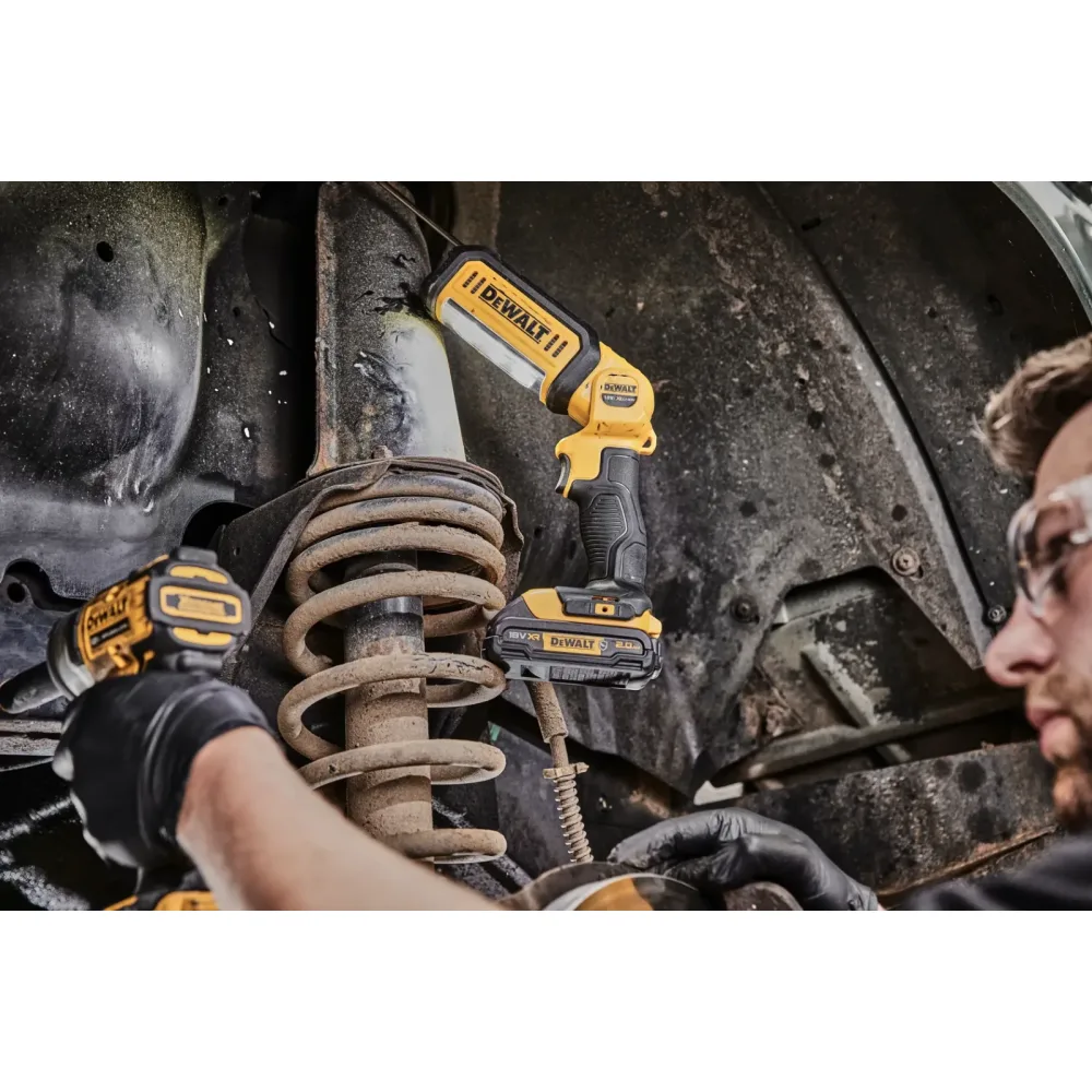 DeWalt aku svjetiljka DCL050 18 V XR — do 500 lm, IP54, bez baterije — slika 5 od 6