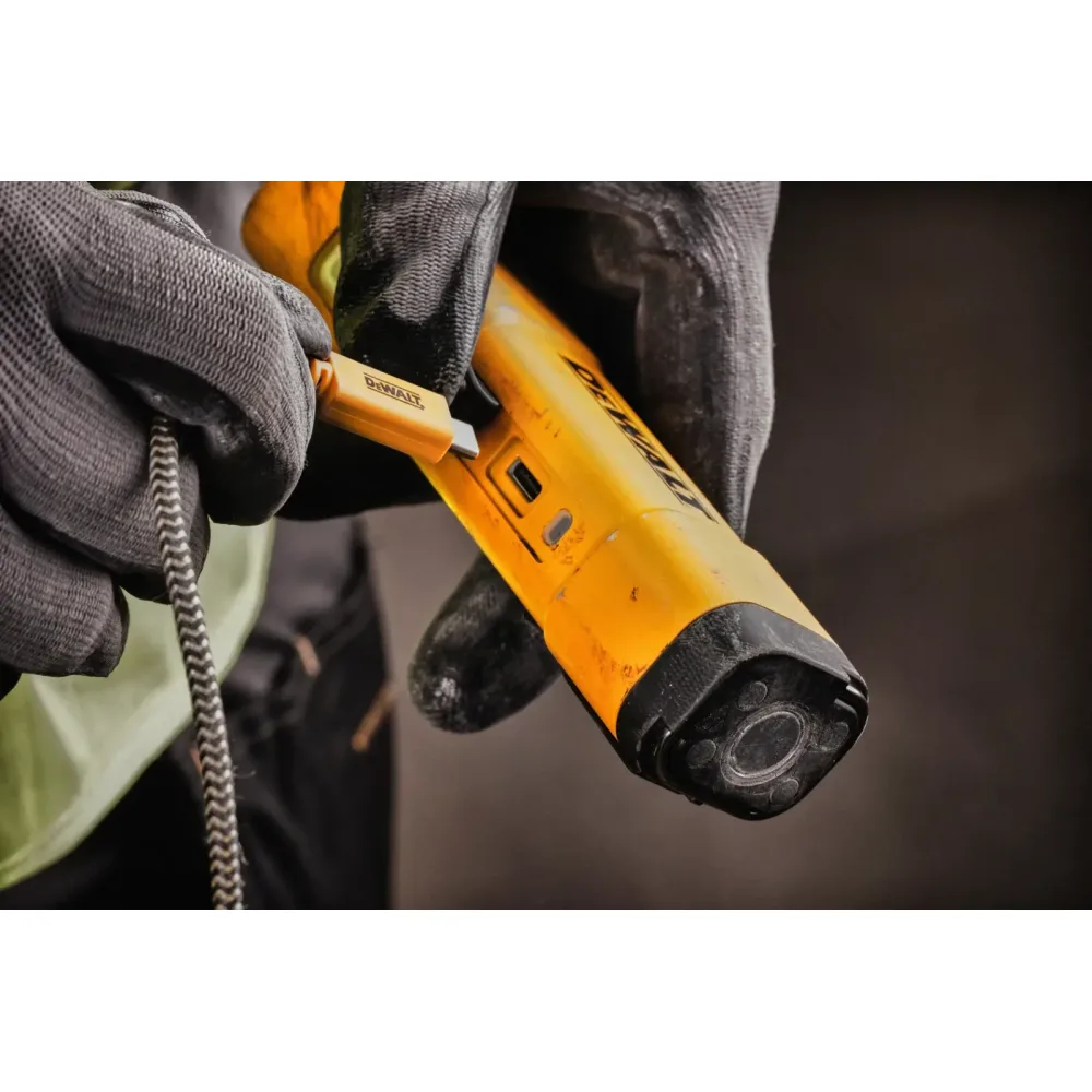 DeWalt punjiva LED svjetiljka DCL183 USB-C — 1200 lm, magnet, IP45 — slika 5 od 7