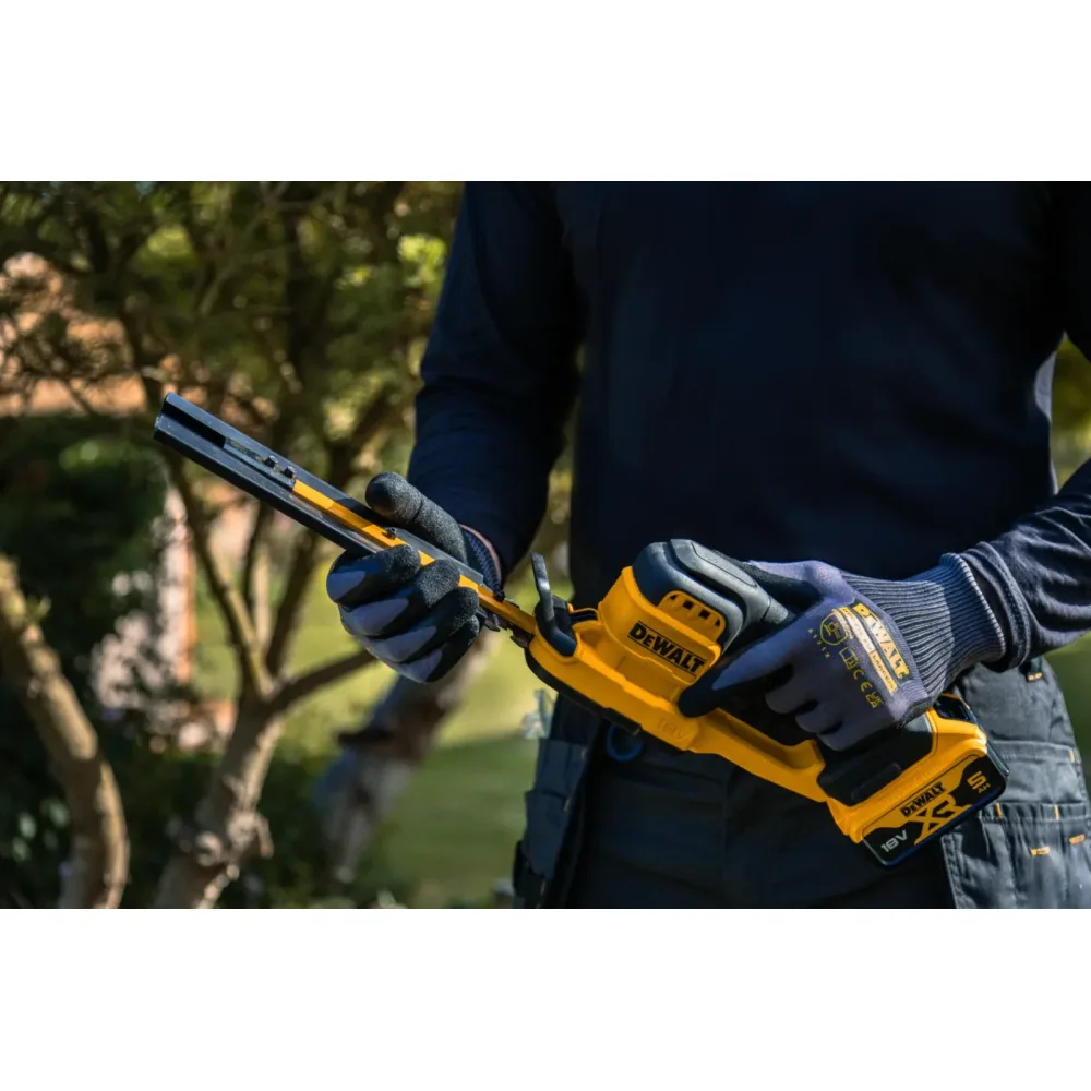 DeWalt aku škare za oblikovanje živice DCMHT520N 18 V XR — 20 cm, bez baterije — slika 4 od 8