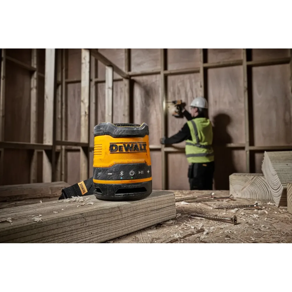 DeWalt punjivi Bluetooth zvučnik DCR009 USB-C — IP67, 86 dB — slika 5 od 7