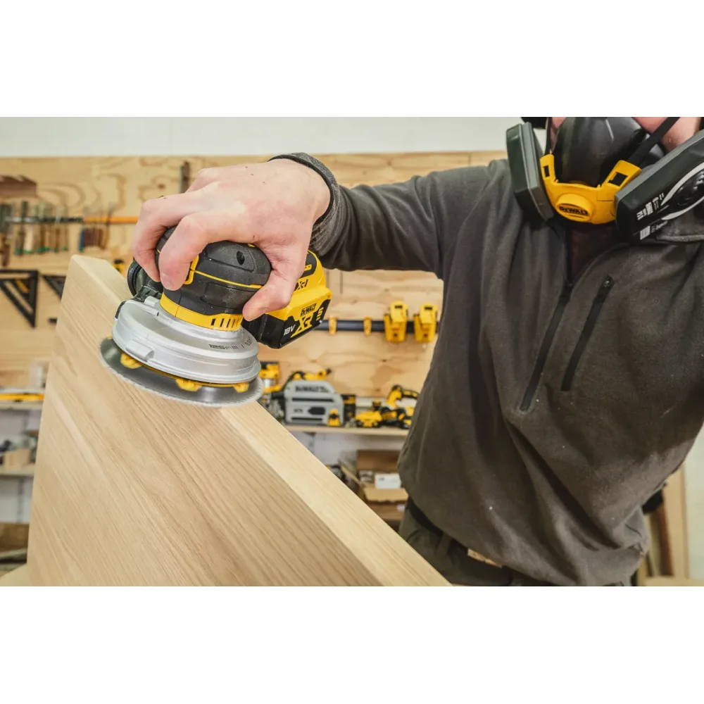 DeWalt aku ekscentrična brusilica DCW211N 18 V XR — 125 mm, hod 5 mm, bez baterije — slika 3 od 6