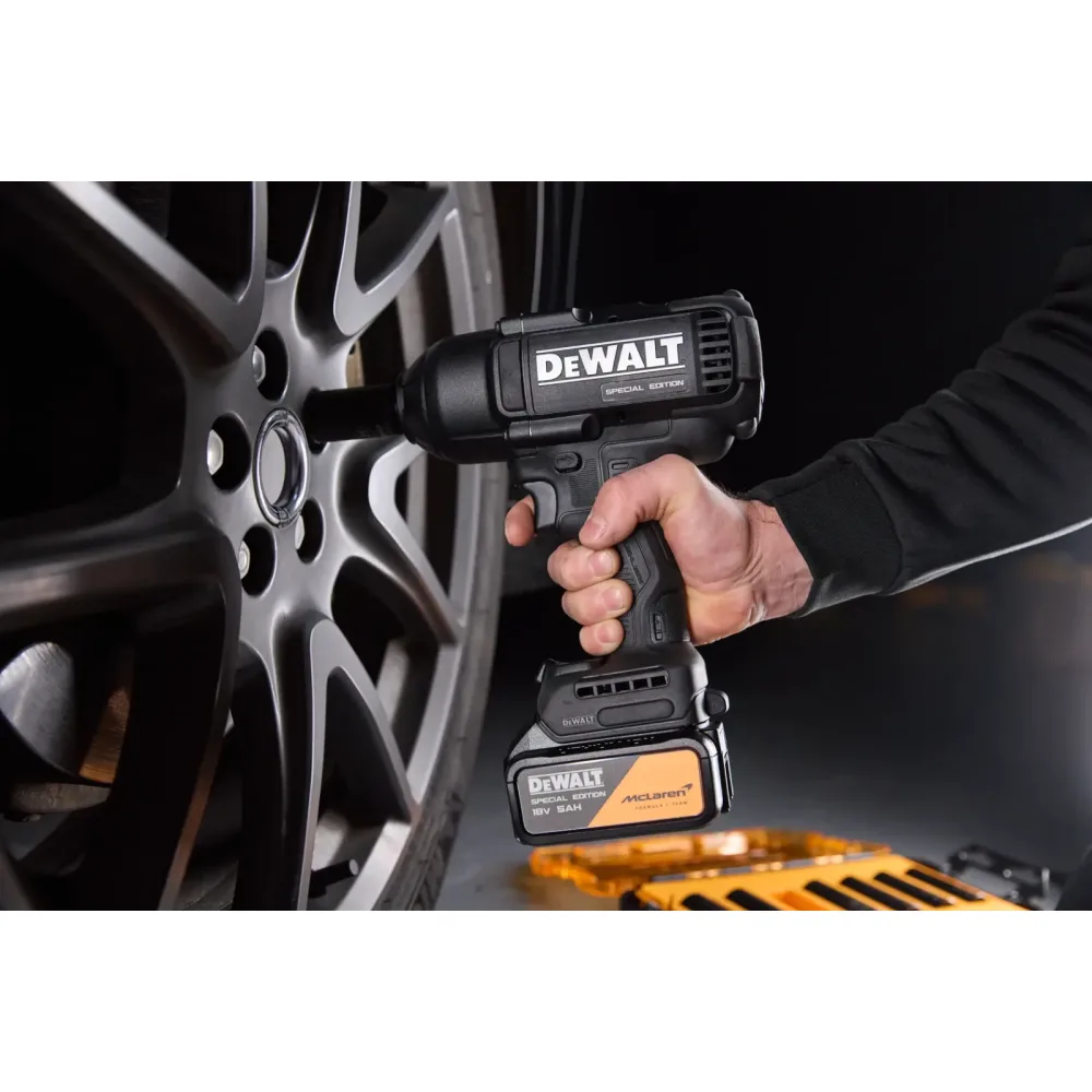 DeWalt McLaren set udarnih nasadnih ključeva DT70905 — 1/2", dugi, 17–24 mm, 7 kom — slika 2 od 2