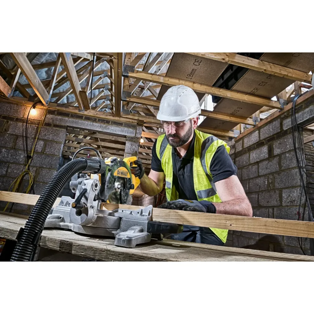 DeWalt potezna kutna pila DWS774 s XPS — 216 mm, 1400 W — slika 4 od 6